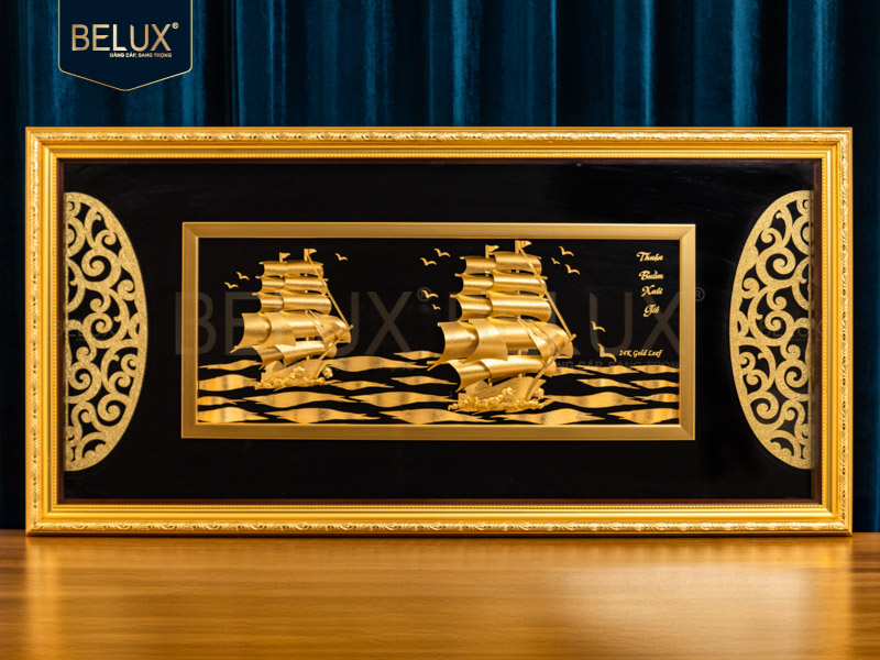 Tranh thuyền buồm dát vàng 24k 81x42cm